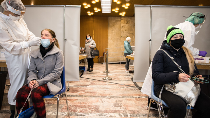 Ещё один регион отказался от ковид-паспортов: Удмуртия поддержала губернаторский демарш