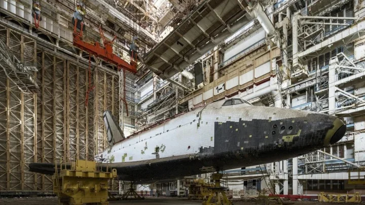 Три испанца и австралиец тайно проникли на Байконур