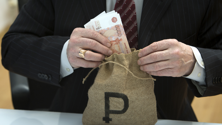 Олигархам в России на трусиках и шиповках объяснили, в чём их главная проблема