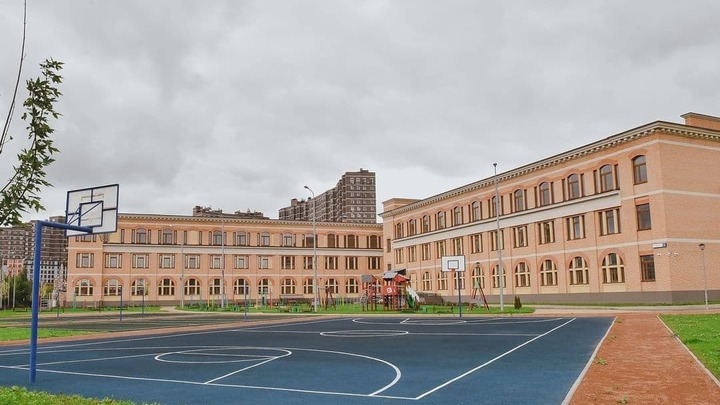 В Химках сдали школу, брошенную застройщиком в 2018 году