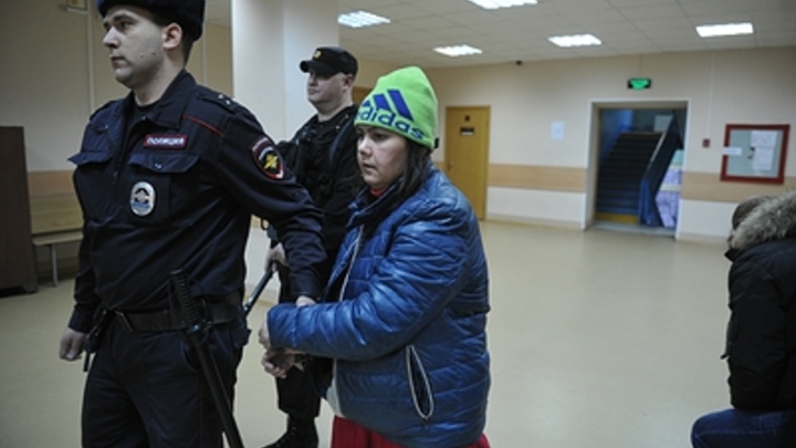 Воспитателя балейского центра, истязавшую детей, арестовали