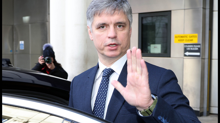 Зеленский уволил подвергшего его критике посла