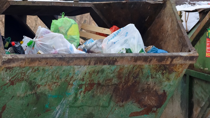 Будете задыхаться от вони: Люди предсказывают неминуемую катастрофу Петербургу