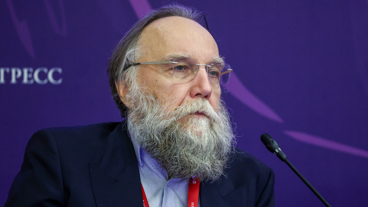 У врага остался месяц: Дугин предупредил о самом опасном периоде. Эскалация будет по полной