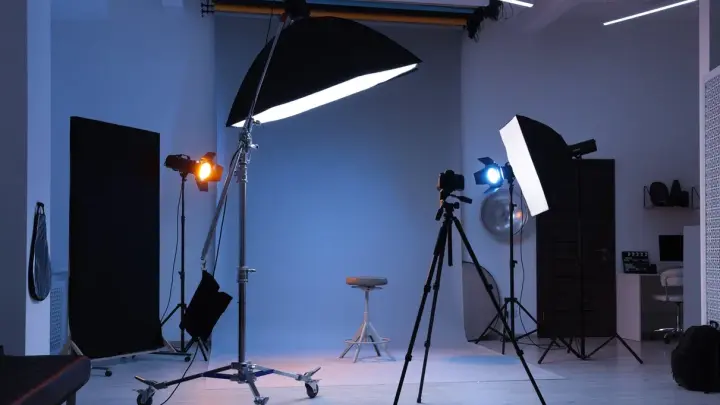 Женщину обвинили в использовании 5-летней дочери для съёмок взрослых видео