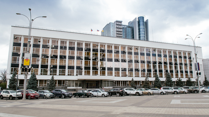 В Краснодаре выявили 59 незаконных подключений к ливневой канализации