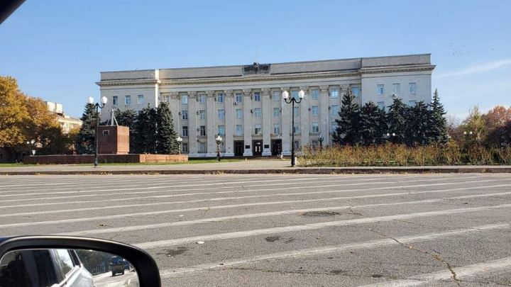 Побывавшие в зоне спецоперации известные новосибирцы высказались об отводе войск из Херсона