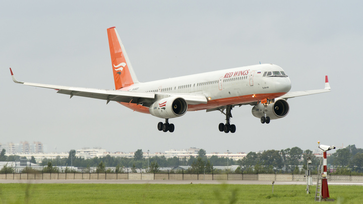 Против авиаперевозчика Red Wings возбуждено уголовное дело из-за сломанного самолета
