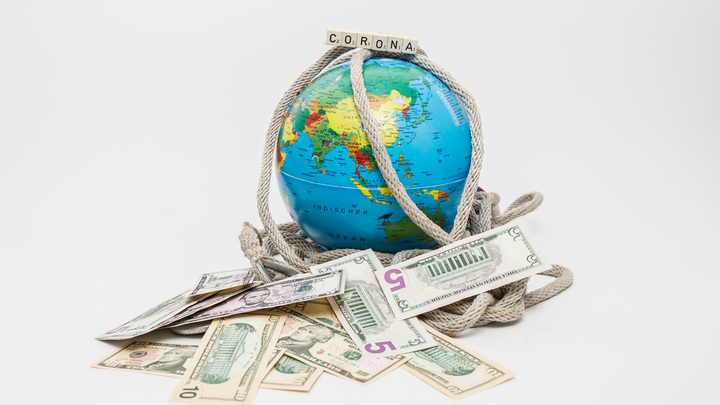 Продуцируются в носу и горле: Вирусологи предупредили о сотнях тысяч скрытых носителей коронавируса