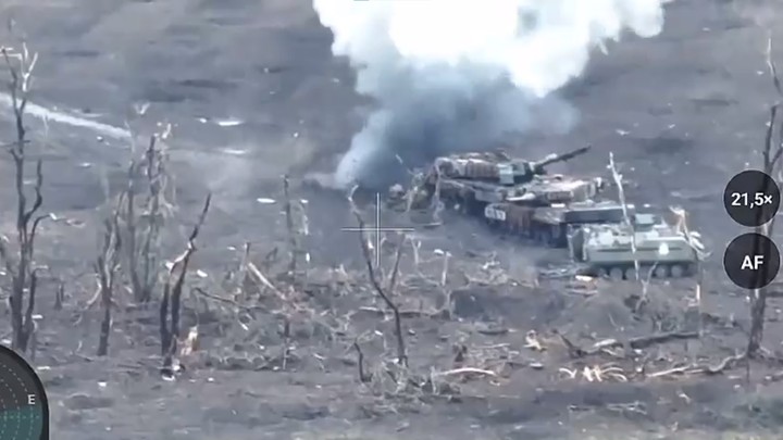 Огненные похороны первого Абрамса на фронте: Кадры уничтожения хваленого танка слили в Сеть