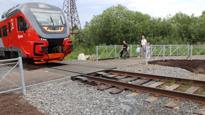 В Архангельской области появился первый безопасный железнодорожный переход