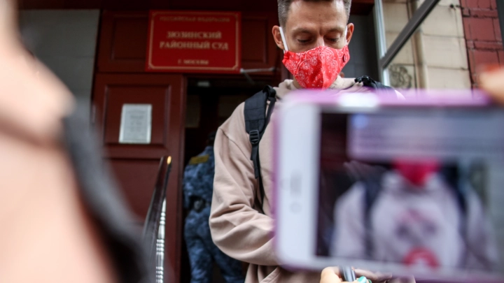 Дудя* объявили в розыск: Суд вынес блогеру приговор