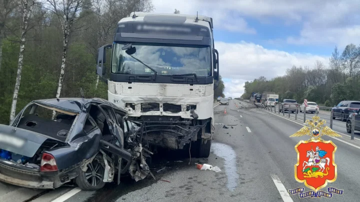 Уголовное дело завели после гибели двух человек в ДТП с грузовиком в Можайске