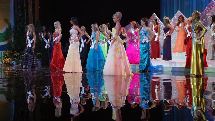 Миссис Россия - 2023 стала жительница Дальнего Востока