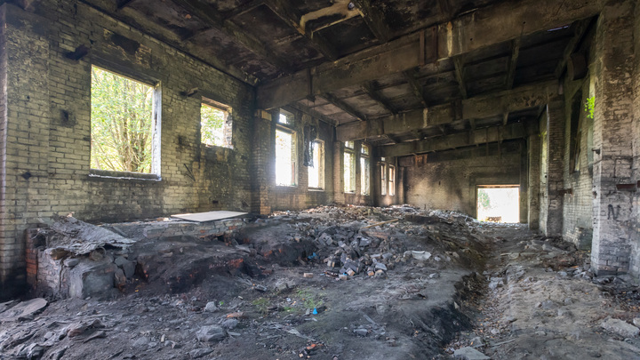 В Самарской области подростки обнаружили на заброшенной стройке тело женщины