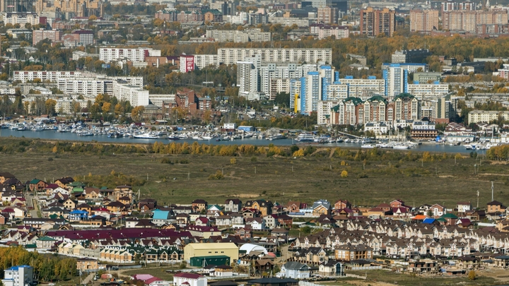 Пол ходил ходуном, стёкла звенели: Очевидцы о мощном землетрясении на Байкале