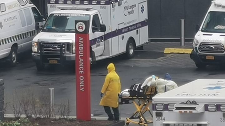 Самосбывающееся пророчество: Пушков сравнил Манхэттен с декорацией для фильма Голливуда