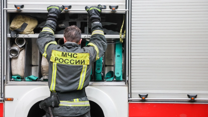 Мощный взрыв жилого дома в Курске: есть пострадавший