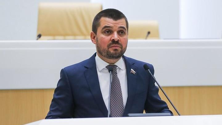 Сенатора Мамедова отправляют в Счетную палату