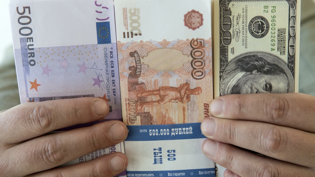 Минфин хочет ужесточить наказание за нелегальную выдачу кредитов Минфин хочет ужесточить наказание за нелегальную выдачу кредитов