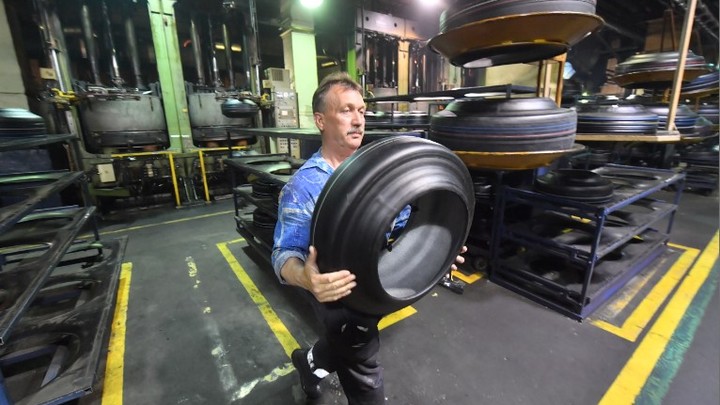 В России упал спрос на новых сотрудников. Эксперты объяснили почему