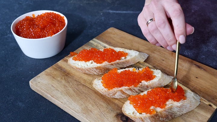 Экономист рассказал, как экономнее и продуктивнее закупить продукты к новогоднему столу