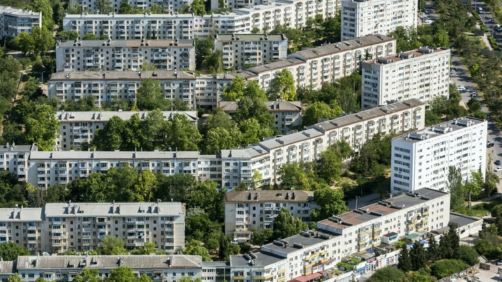 Питерский закон о хрущёвках раскритиковали столичные депутаты