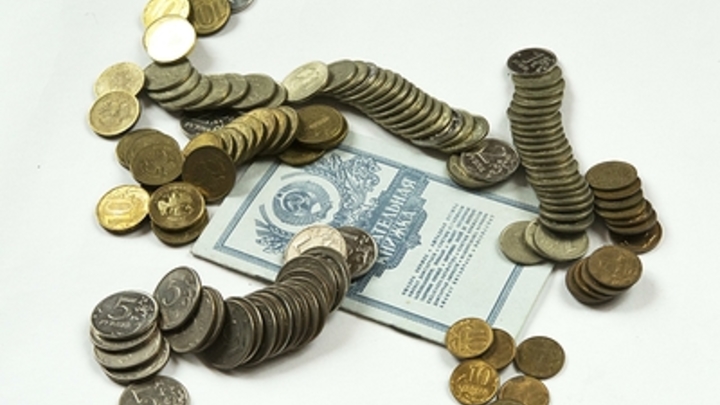 В Госдуме решили вернуть советские вклады. Закон уже принят