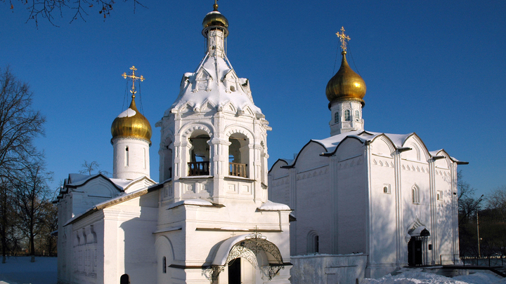 Украинский кузнец устроил бунт против рейдеров ПЦУ. Храм символично лишили креста