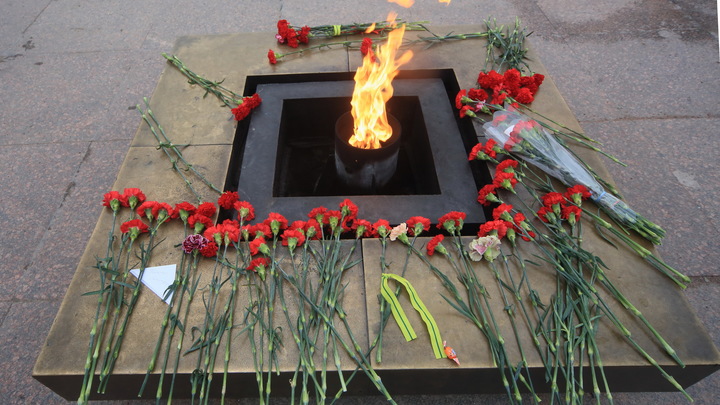 По бумагам - огнеупорный. В истории сожжённого в Татарстане памятника всплыли интересные детали
