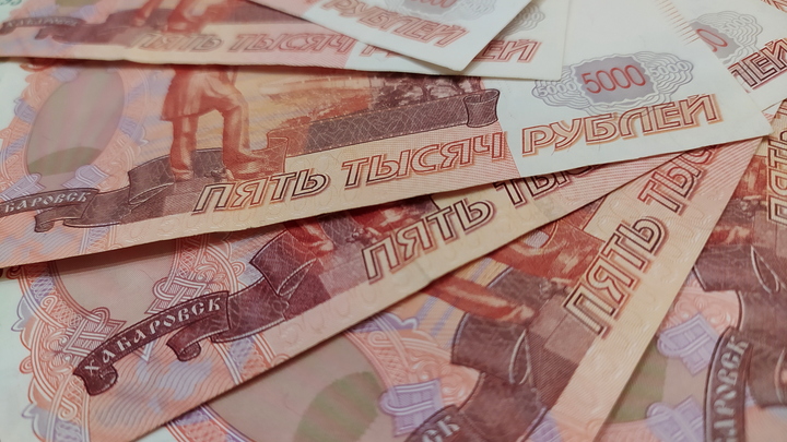 В Краснодарском крае зарплаты за год выросли на 1,3%