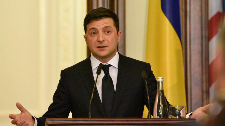 Головная боль Госдепа: В США несколько месяцев пытались научить Зеленского говорить на украинском