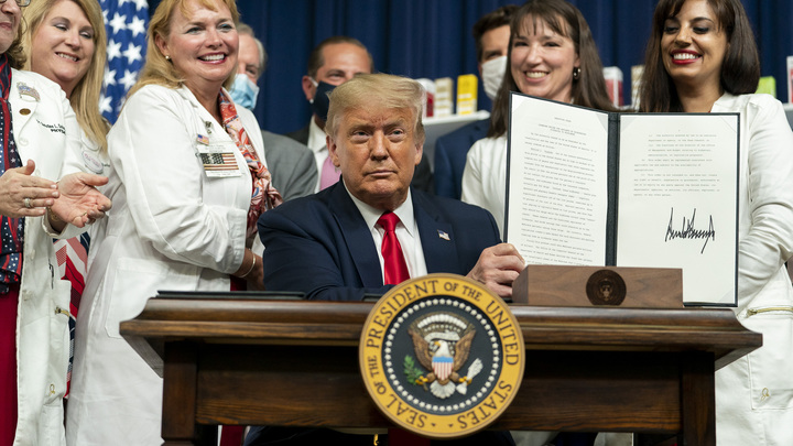 Теледебаты между кандидатами в президенты США могут не состояться. Харрис играет в игры, а Трамп боится