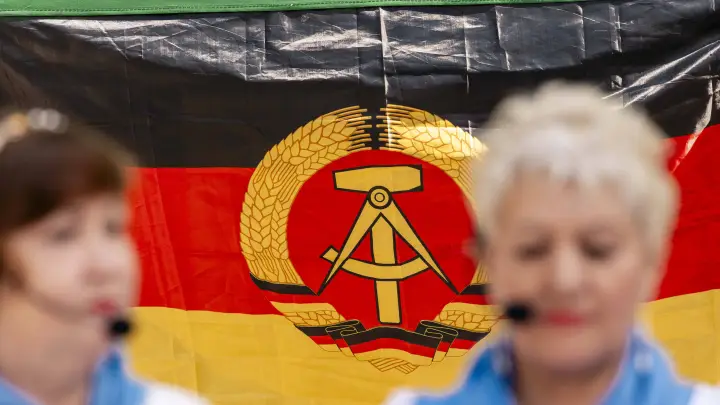 NYT: граждане бывшей ГДР сохранили тёплые чувства к России