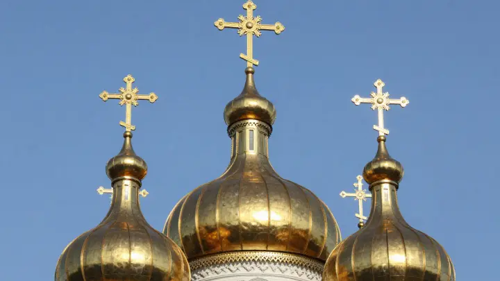 Священник объяснил, что просьба о хлебе насущном имеет два смысла