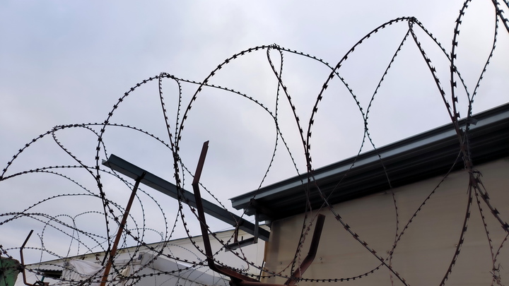 В Северском районе водитель-педофил на протяжении полугода развращал школьниц