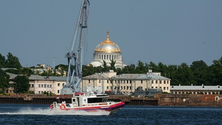 Между двумя президентами - повезёт!: Путин и Лукашенко пообщались с посетителями Кронштадта