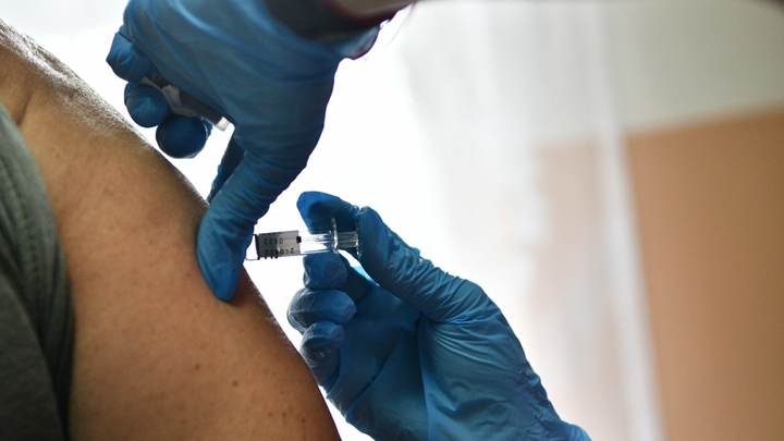 План по вакцинации жителей от гриппа перевыполнили в Краснодаре