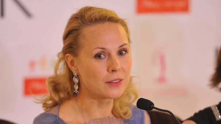 Как жизнь в Швейцарии сделала Дину Корзун патриоткой России. Актриса вернулась на Родину