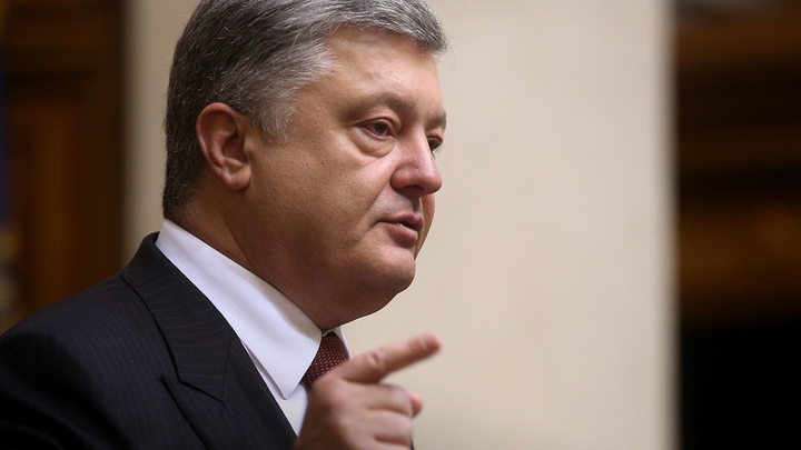 Украинцев оставили без пенсий