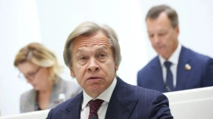 «Латвия спасена»: Пушков саркастично ответил на угрозы Вайкуле взять автомат