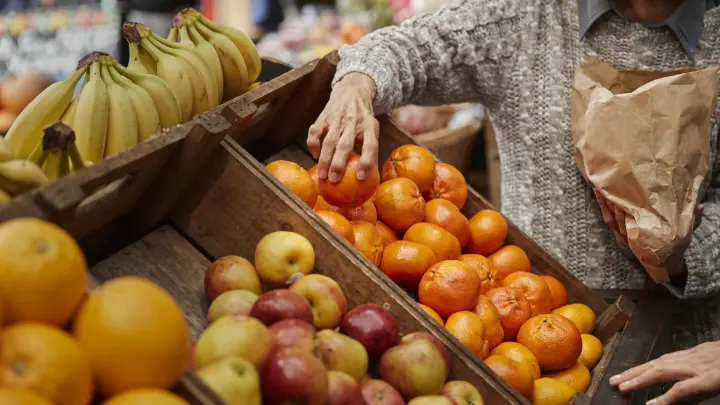 Аллерголог Романова предупредила о неприятных последствиях переедания мандаринов