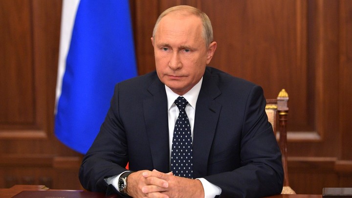 Сколько будет в деньгах? Пенсионные льготы, которые Путин предложил сохранить предпенсионерам