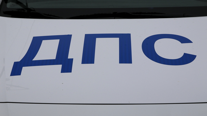 В Новосибирском районе ПАЗ улетел в кювет после аварии