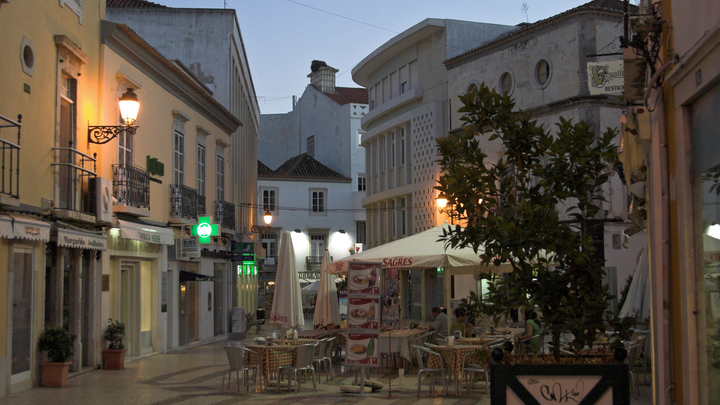 Никаких исключений: Вслед за русскими золотых виз Португалии лишились американцы