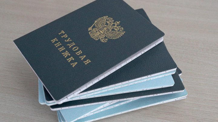 В Новосибирске уволился худрук Первого Театра Павел Южаков