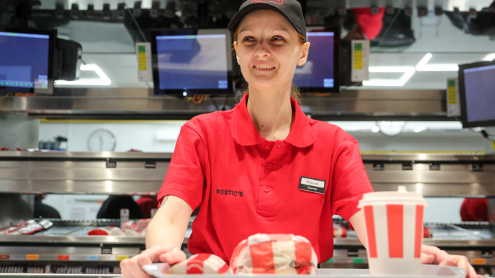 В Перми рестораны KFC начали менять вывески на Rostic's