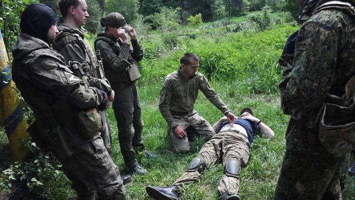 Военврач рассказал, чем отличаются ранения бойцов на курском направлении