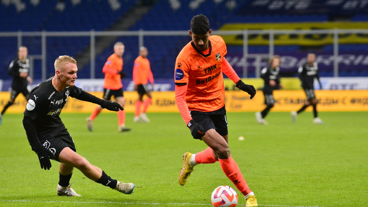 Трансляция матча ФК «Урал» – ФК «Краснодар» 26 ноября: где смотреть онлайн бесплатно, кто пропустит