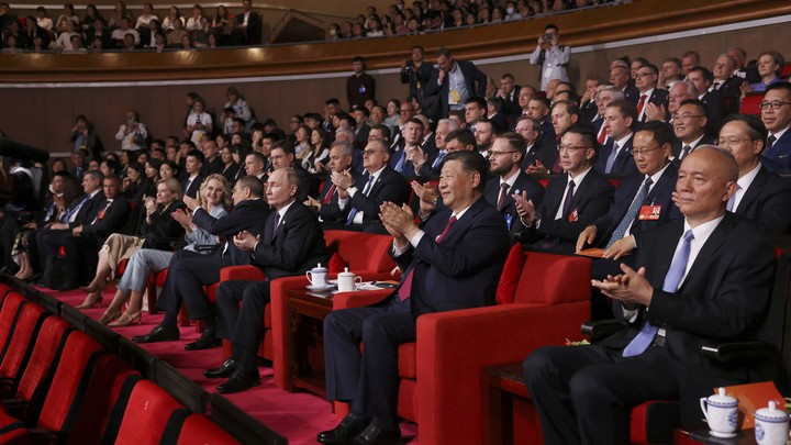 Инсайд о переговорах между Китаем и Россией. Экономист развенчал фантазии западных аналитиков